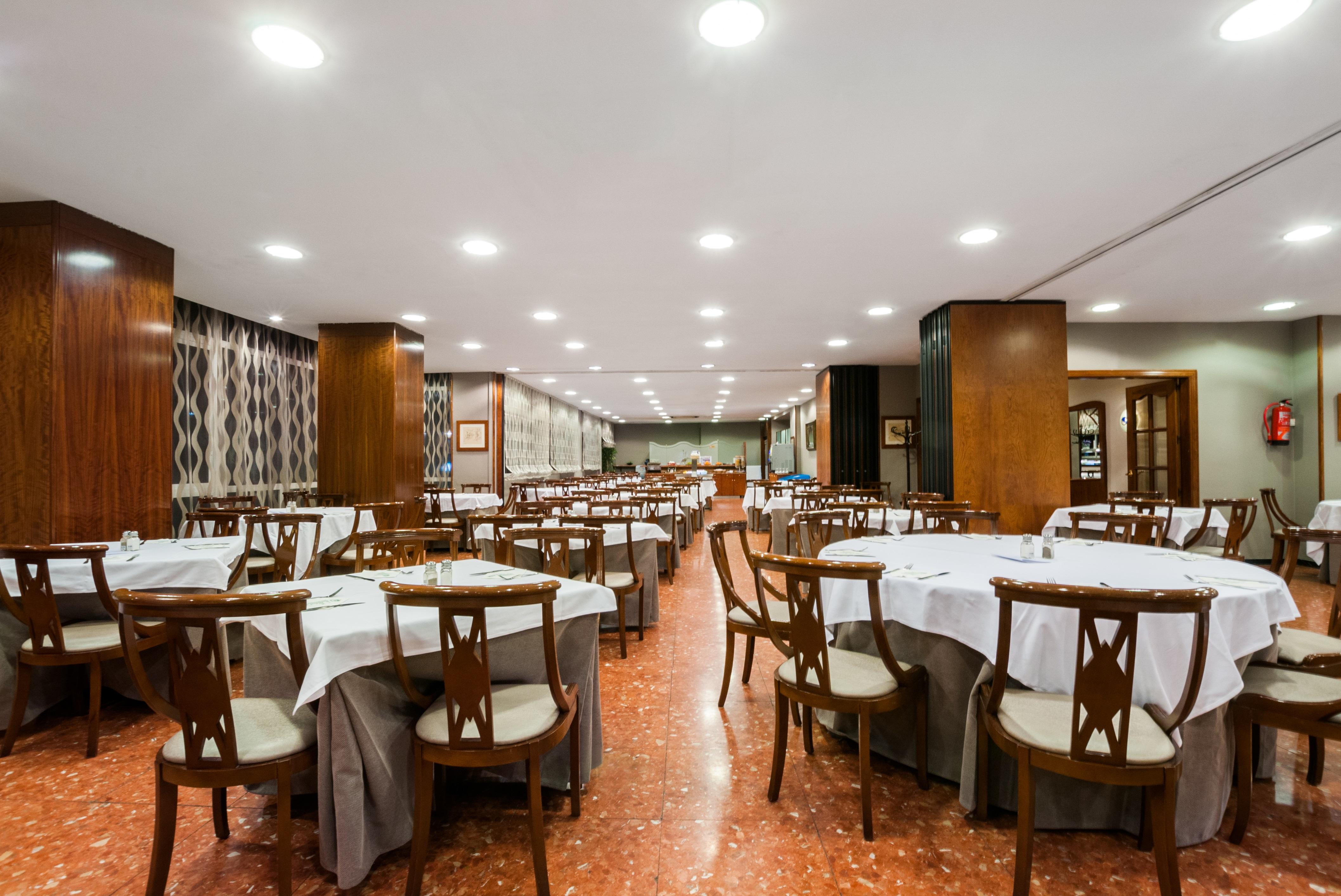 Hotel Gaudi Reus Luaran gambar