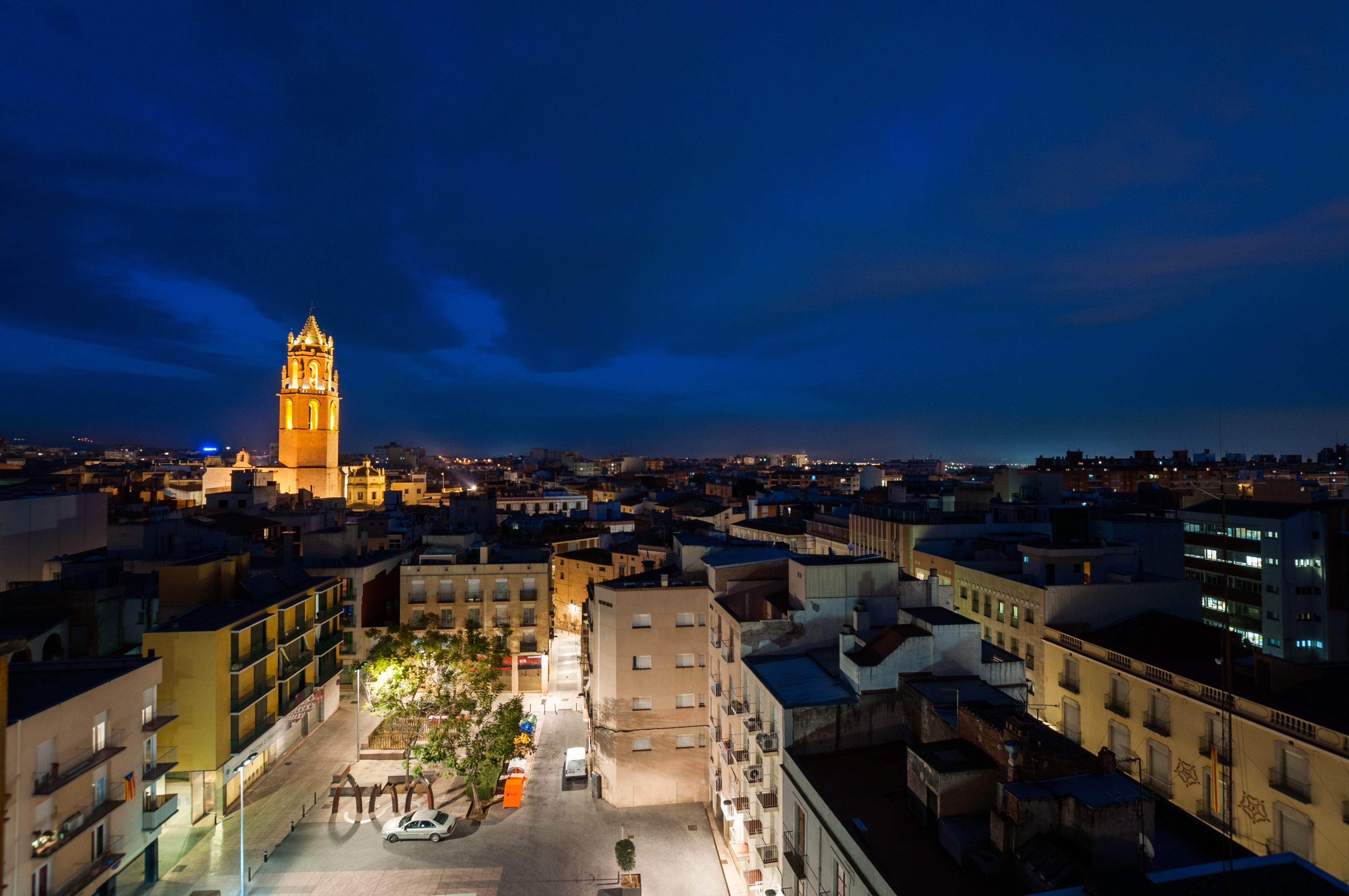 Hotel Gaudi Reus Luaran gambar