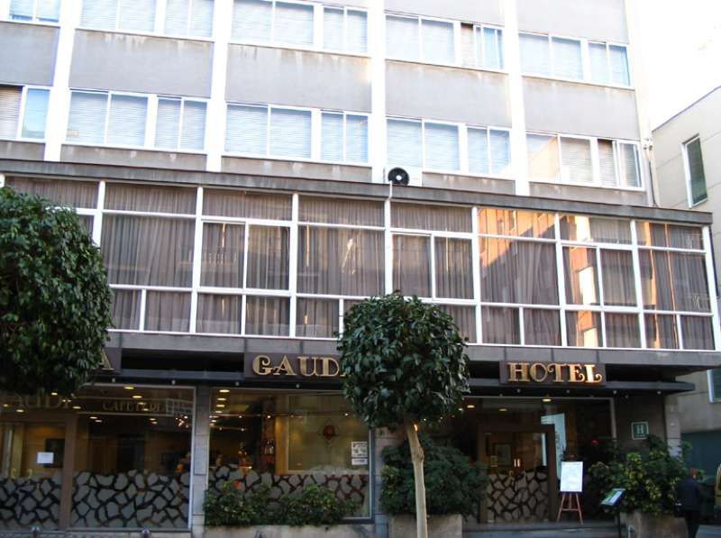 Hotel Gaudi Reus Luaran gambar