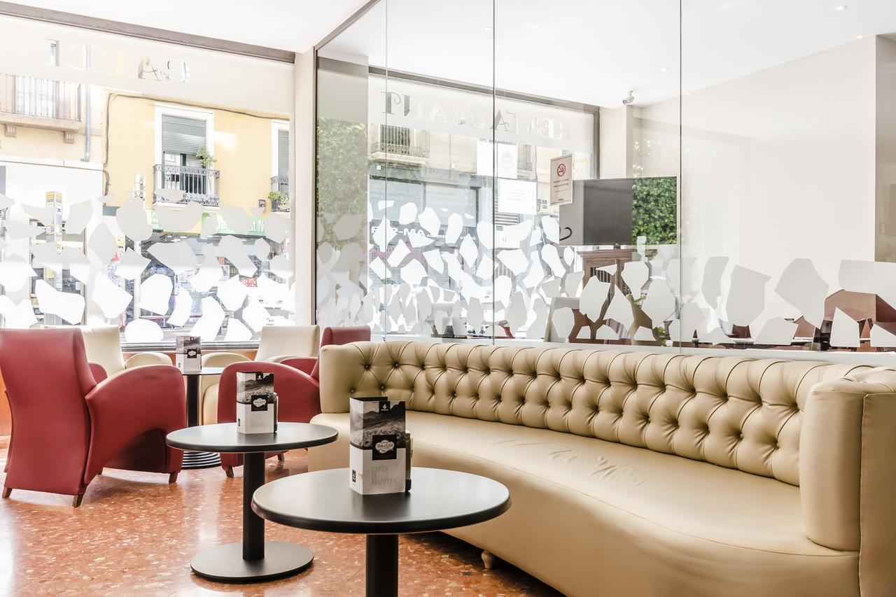 Hotel Gaudi Reus Luaran gambar