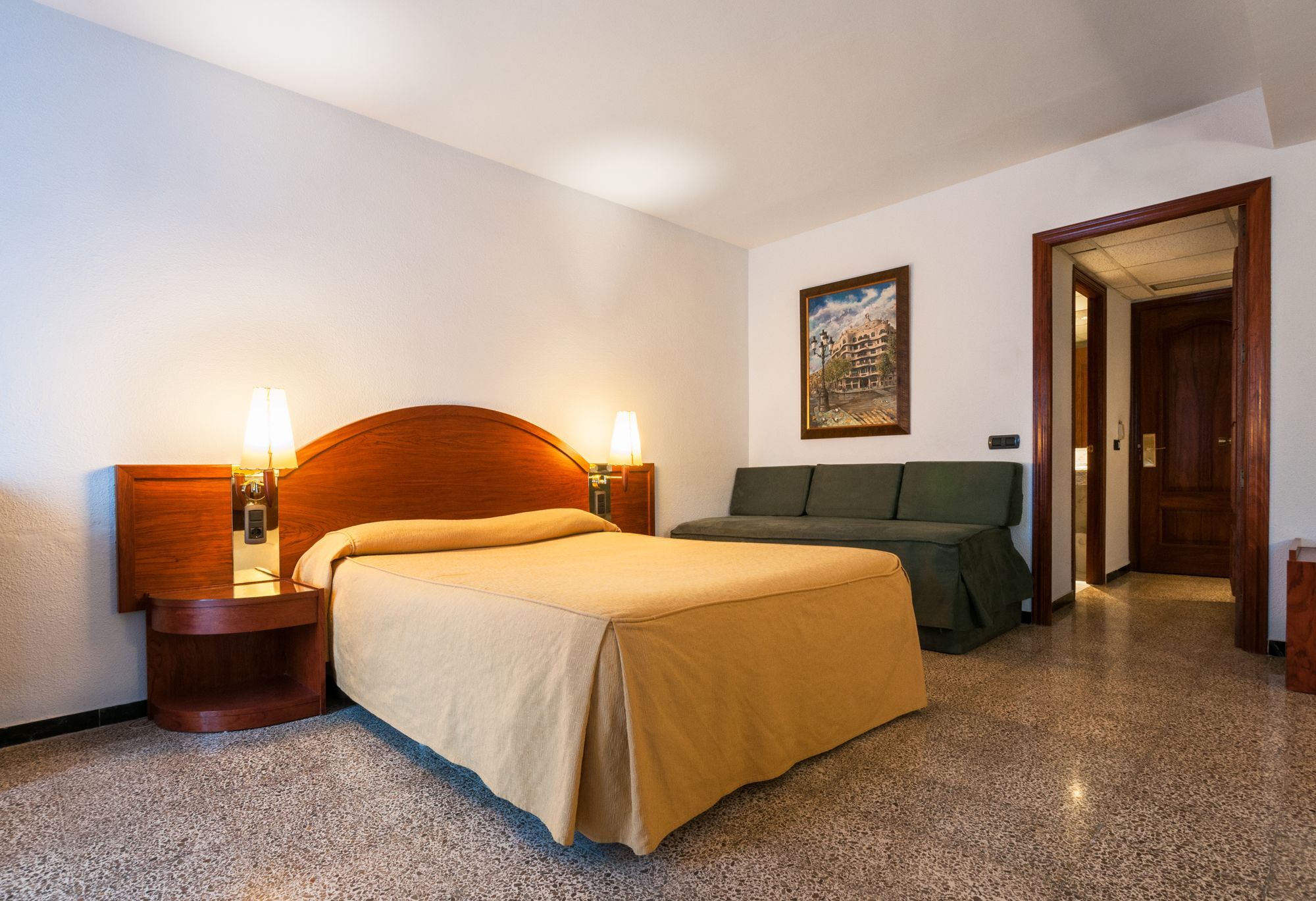 Hotel Gaudi Reus Luaran gambar